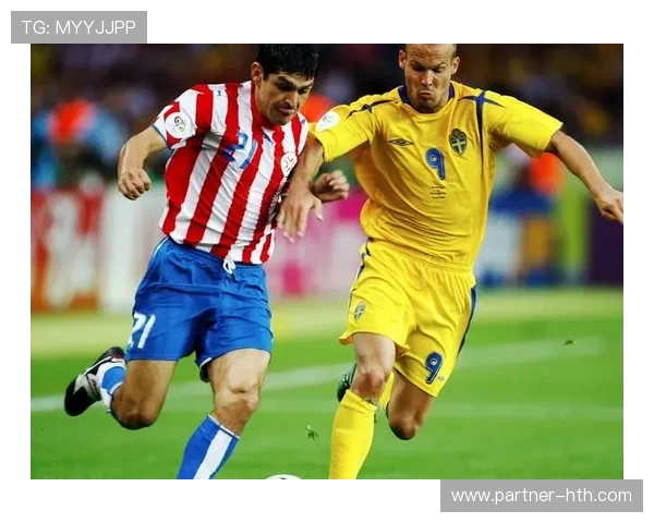 世界杯赛场风云：比分变幻背后的胜负悬念与精彩瞬间