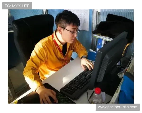 运动员深度访谈：揭秘赛场背后的坚持与奋斗故事